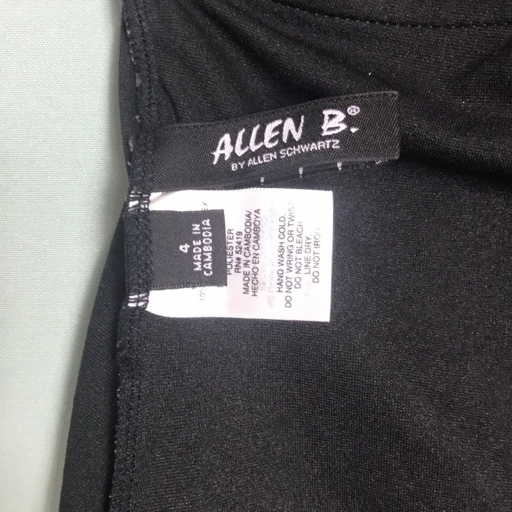 Allen B. One Piece Bathing. - Picture 2 of 6